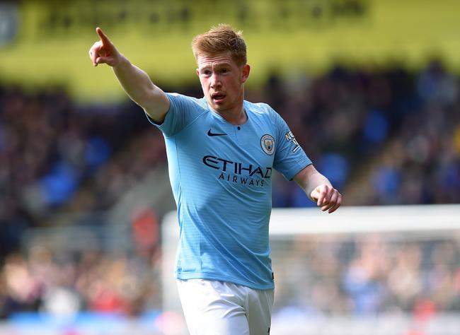 内马尔火线复出传射建功，带领桑托斯3-0赢下保级关键战