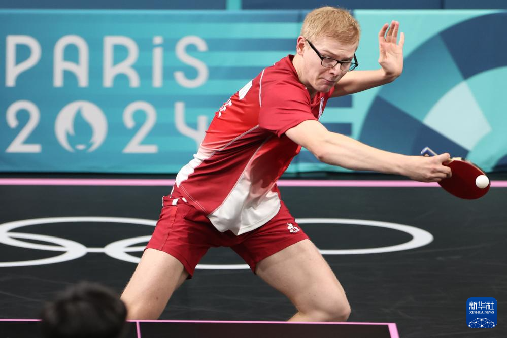 感到遗憾又 感到遗憾又