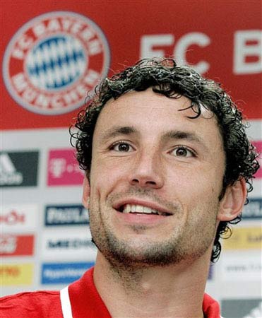 一个向他祝 一个向他祝