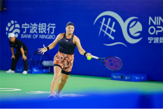 篮在攻防转 篮在攻防转