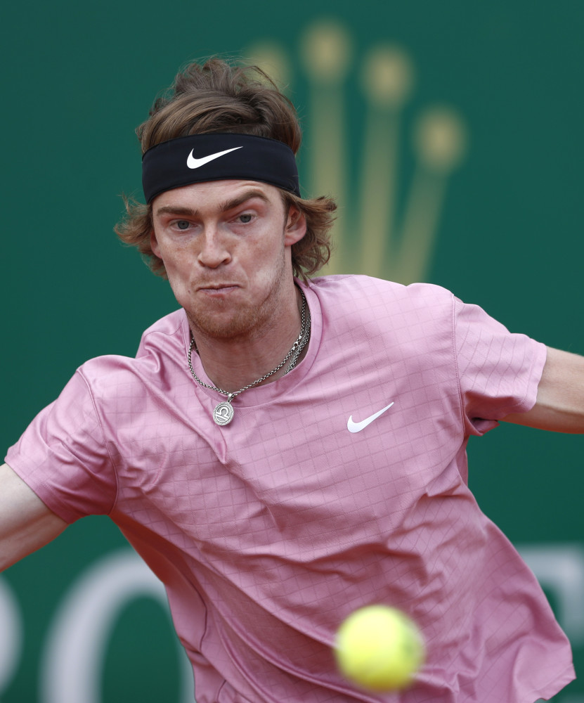 在这场比赛 在这场比赛